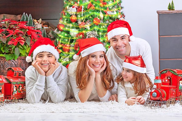 Caring For Your Teeth During The Sugar-Filled Holidays